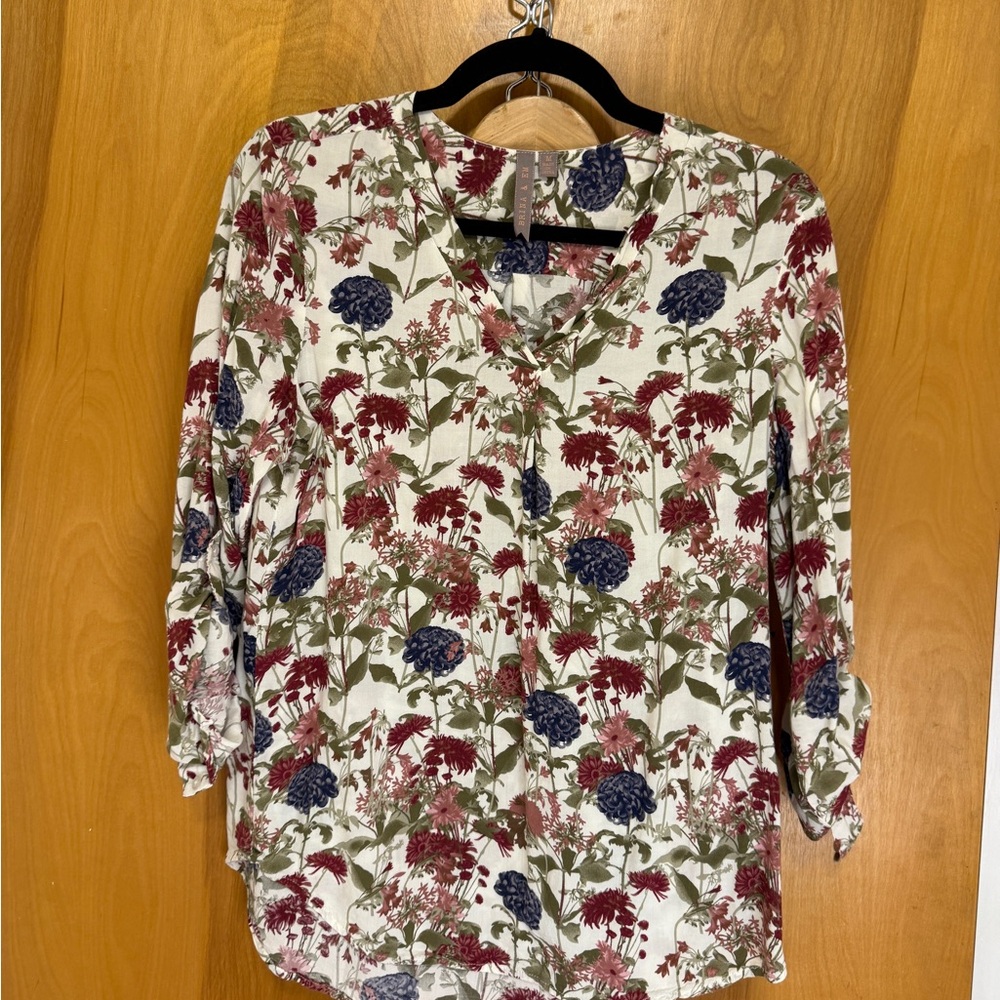 Elegant Floral V-Neck Blouse in Burgundy and Olive